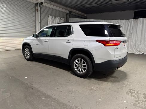 Used 2021 Chevrolet Traverse LT FWD image 5