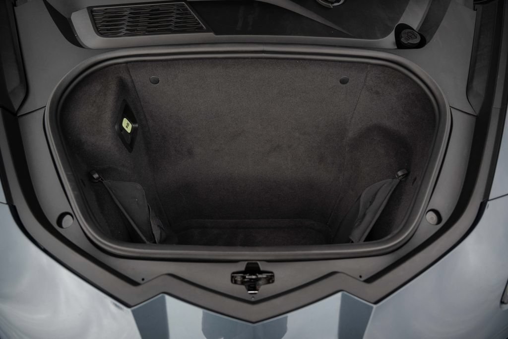Used 2020 Chevrolet Corvette Stingray Premium Conv w/ 3LT Preferred Equipment Group RWD image 24