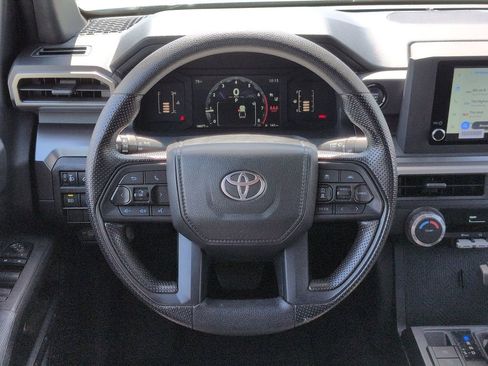 Used 2025 Toyota Tacoma SR5 AWD/4WD image 19