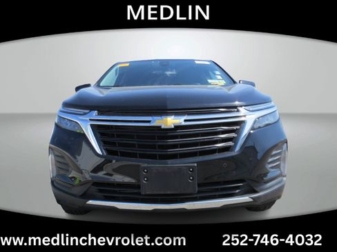 Used 2024 Chevrolet Equinox LT AWD/4WD image 3