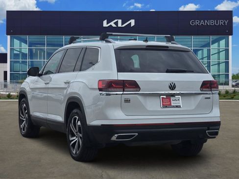 Used 2021 Volkswagen Atlas SEL Premium image 4