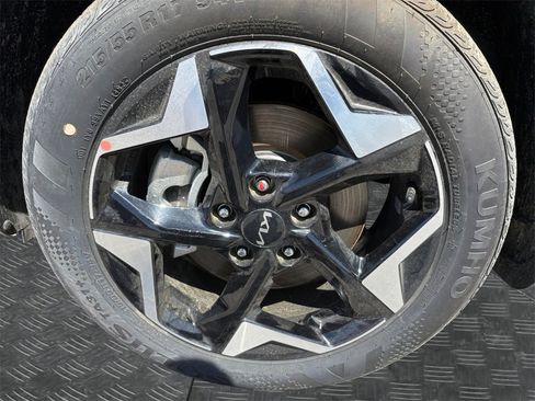 New 2025 Kia Seltos EX w/ EX Sunroof Package image 20