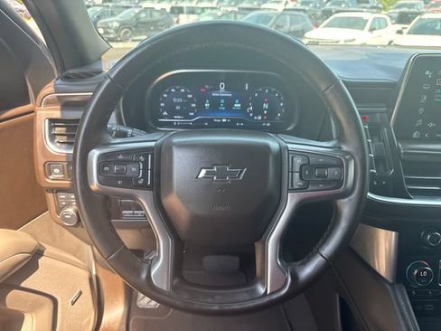 Used 2024 Chevrolet Suburban Z71 w/ Luxury Package AWD/4WD image 22