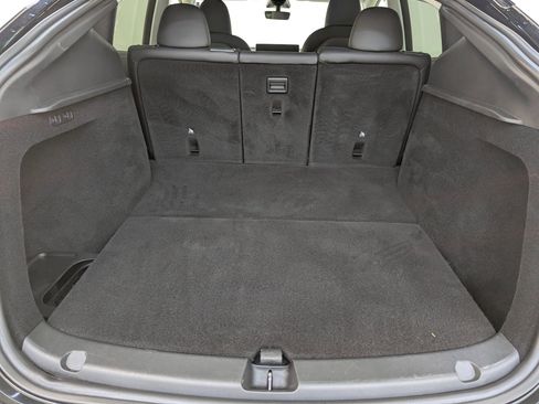 Used 2023 Tesla Model Y Long Range image 22