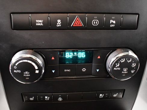 Used 2011 RAM 1500 Sport w/ Sport Premium Group image 29