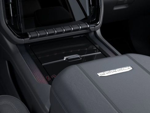 New 2025 GMC Yukon Denali w/ Denali Reserve Package image 23