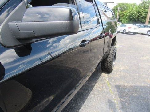 Used 2018 Chevrolet Silverado 1500 LT AWD/4WD image 8