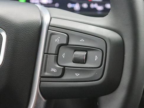 Used 2025 GMC Sierra 1500 Elevation image 26