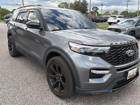 Used 2024 Ford Explorer ST w/ Equipment Group 401A AWD/4WD image 12