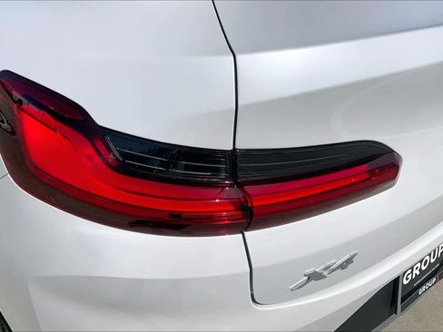 Used 2025 BMW X4 xDrive30i AWD/4WD image 28