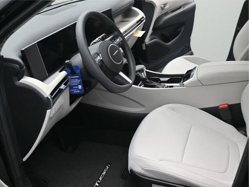 New 2026 Hyundai Tucson SE AWD/4WD image 5