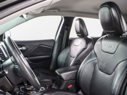 Used 2022 Jeep Cherokee Latitude Lux image 23