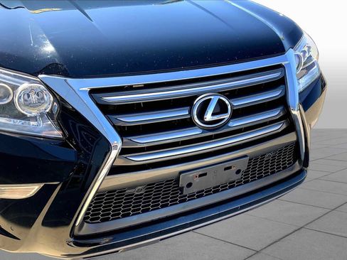 Used 2014 Lexus GX 460 Luxury AWD/4WD image 32