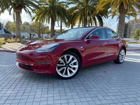 Used 2018 Tesla Model 3 Long Range RWD image 8