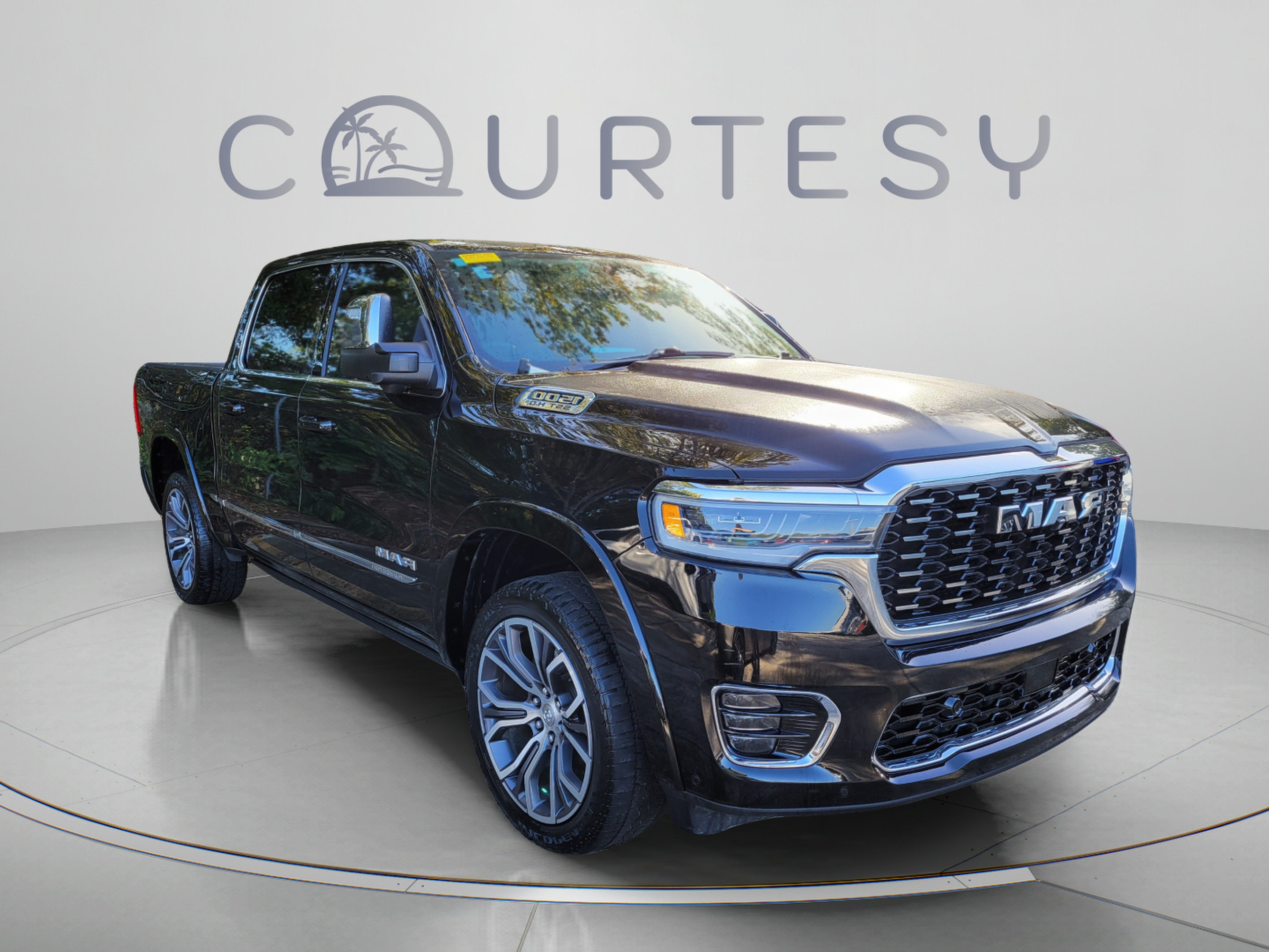 Used 2025 RAM 1500 Tungsten w/ Off Road Group AWD/4WD image 4