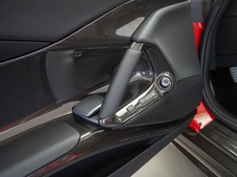 Certified 2021 Ferrari 812 GTS image 16