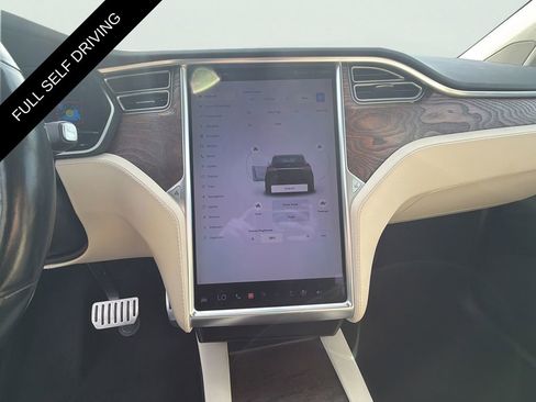 Used 2018 Tesla Model X P100D image 17