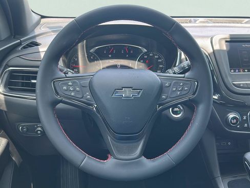 Used 2023 Chevrolet Equinox RS FWD image 10