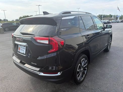 Used 2022 GMC Terrain SLT AWD/4WD image 5