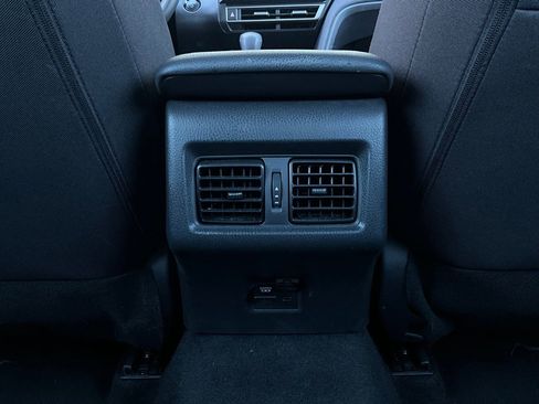 Used 2025 Toyota Camry LE image 12