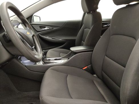 Used 2022 Chevrolet Malibu LS w/ Driver Confidence Package II FWD image 17