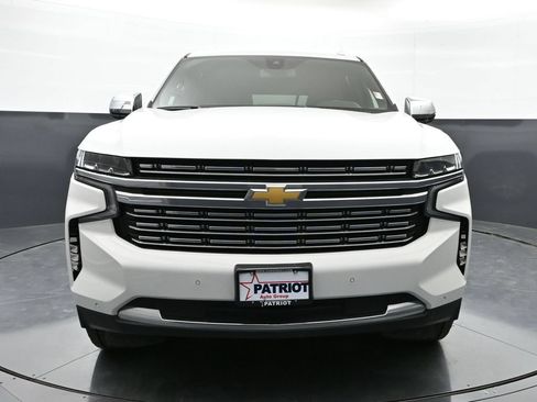 Used 2023 Chevrolet Suburban Premier AWD/4WD image 42