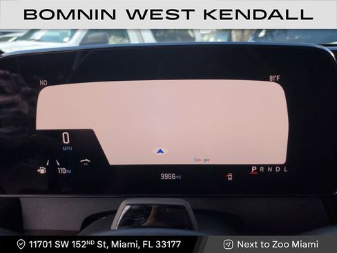 Used 2024 Chevrolet Traverse RS image 34