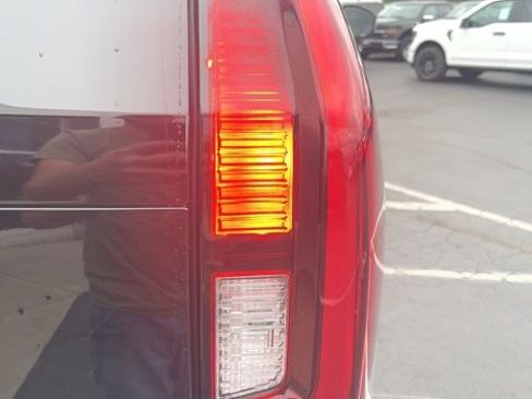 New 2025 Ford Expedition Active image 45