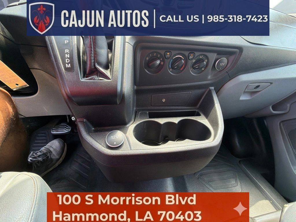 Used 2018 Ford Transit 250 148 Medium Roof RWD image 19