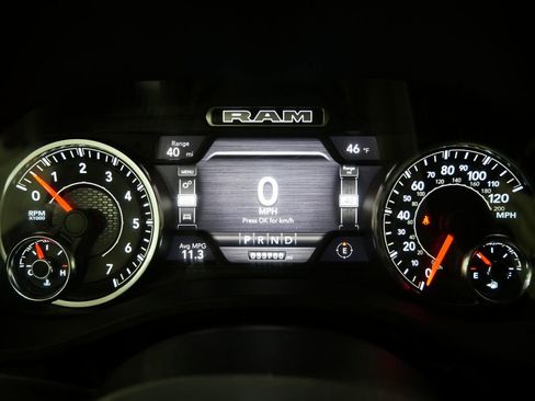 Used 2023 RAM 1500 Big Horn AWD/4WD image 14