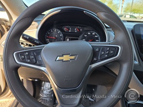 Used 2022 Chevrolet Malibu LT image 23