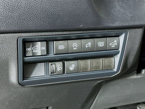 New 2025 Toyota Tundra SR5 image 10