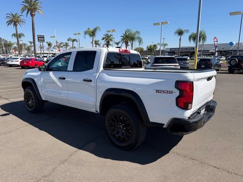Used 2023 Chevrolet Colorado Trail Boss w/ Technology Package AWD/4WD image 4