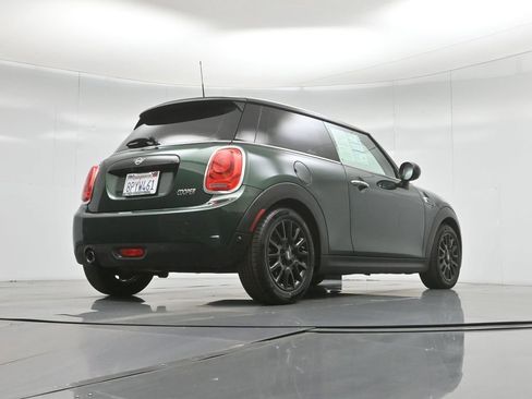 Used 2019 MINI Cooper 2-Door Hardtop image 48