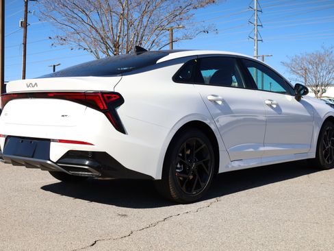 New 2026 Kia K5 GT-Line image 5