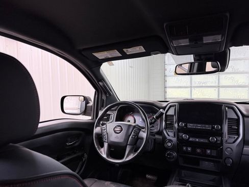 Used 2021 Nissan Titan PRO-4X AWD/4WD image 27