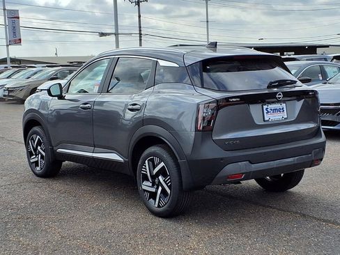 New 2026 Nissan Kicks SV w/ SV Premium Package FWD image 5
