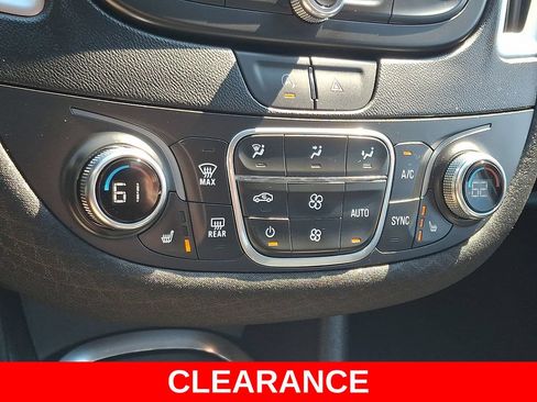 Used 2024 Chevrolet Malibu LT FWD image 15