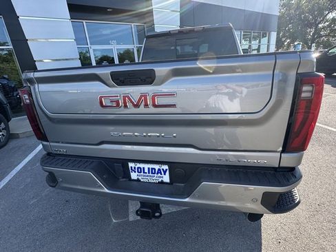 New 2026 GMC Sierra 2500 Denali w/ Denali Reserve Package image 6