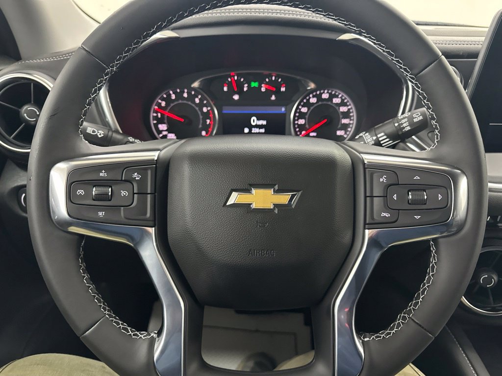 New 2026 Chevrolet Blazer LT w/ Midnight/Sport Edition AWD/4WD image 36