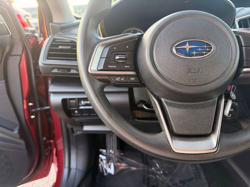 Used 2018 Subaru Impreza 2.0i AWD/4WD image 17