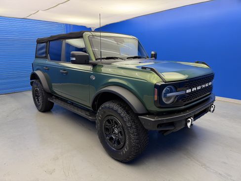 Used 2022 Ford Bronco Wildtrak AWD/4WD image 2