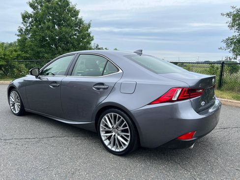 Used 2016 Lexus IS 300 AWD w/ Navigation System Package image 9
