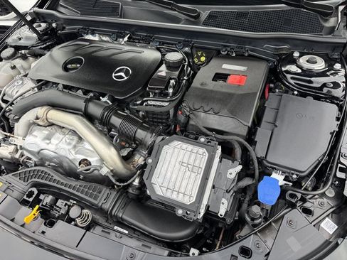 Used 2026 Mercedes-Benz CLA 250 image 5