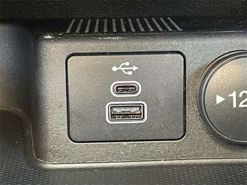 New 2026 Ford Escape ST-Line image 28