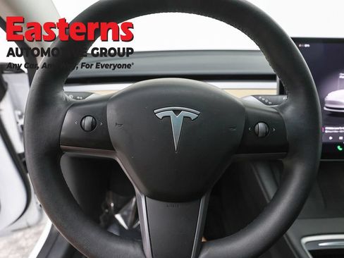 Used 2023 Tesla Model 3 Standard Range RWD image 10