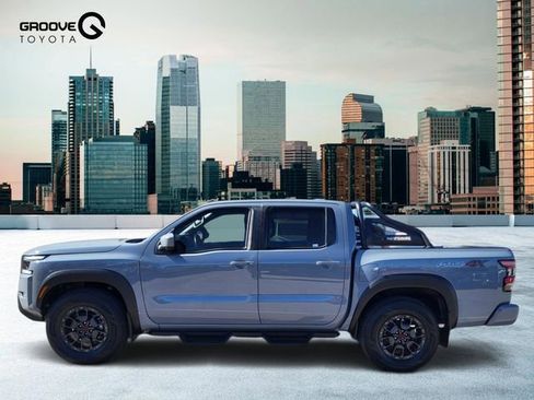 Used 2022 Nissan Frontier PRO-4X w/ Pro-4X Premium Package image 2