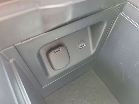 New 2026 Toyota RAV4 FWD image 28