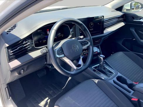 Used 2025 Volkswagen Jetta S FWD image 18