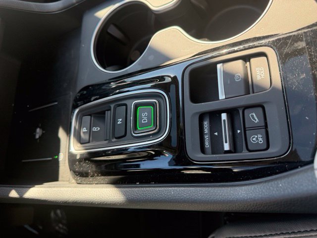 Certified 2026 Honda Pilot Touring image 12